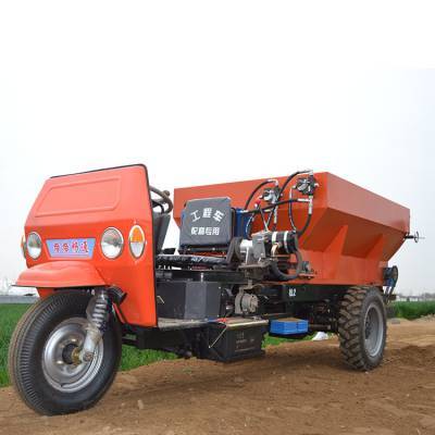 現代農業利器 三輪車有機肥撒糞車與顆粒肥施肥機在果園中的應用